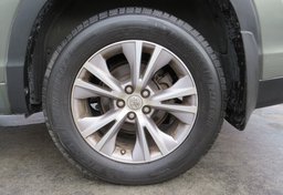 2015 Toyota Highlander - Image 20