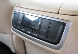 2015 Toyota Highlander - Image 46