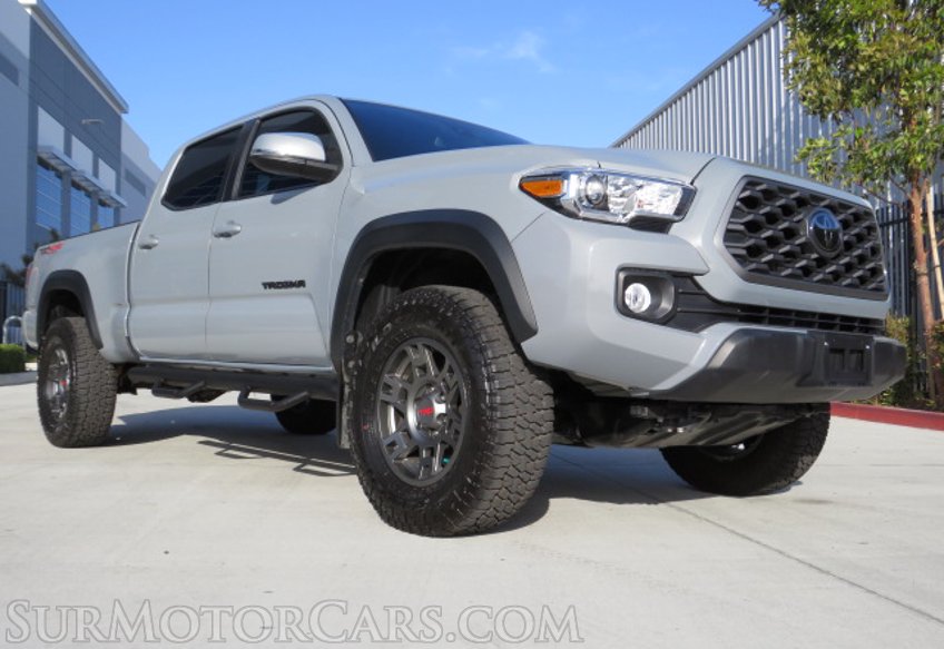 2021 Toyota Tacoma 4WD - Image 12