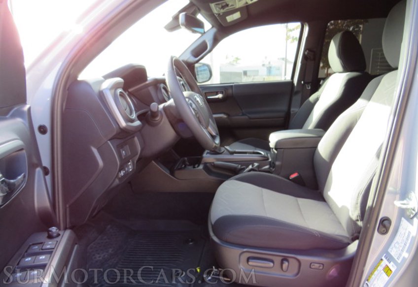 2021 Toyota Tacoma 4WD - Image 31