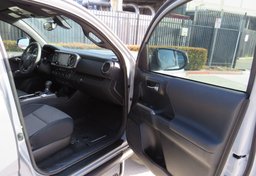 2021 Toyota Tacoma 4WD - Image 26