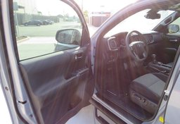 2021 Toyota Tacoma 4WD - Image 32