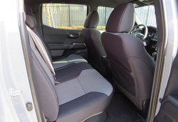 2021 Toyota Tacoma 4WD - Image 29