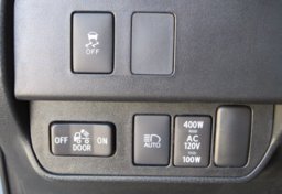 2021 Toyota Tacoma 4WD - Image 48