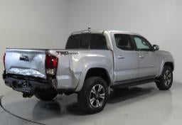 Thumbnail of 2016 Toyota Tacoma