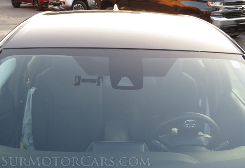 2018 Toyota Prius - Image 15