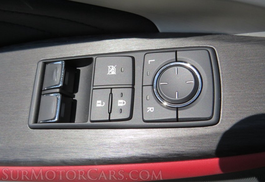 2019 Lexus RC - Image 47