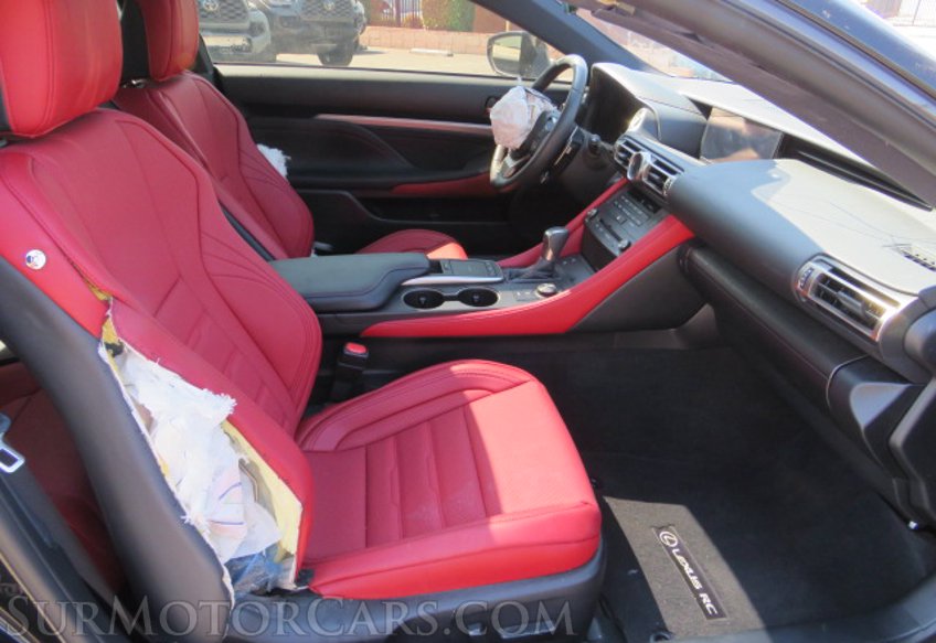 2019 Lexus RC - Image 24