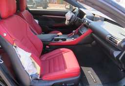 2019 Lexus RC - Image 24