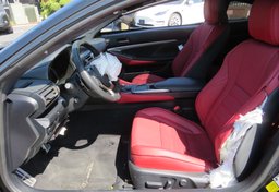 2019 Lexus RC - Image 23