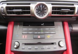 2019 Lexus RC - Image 54