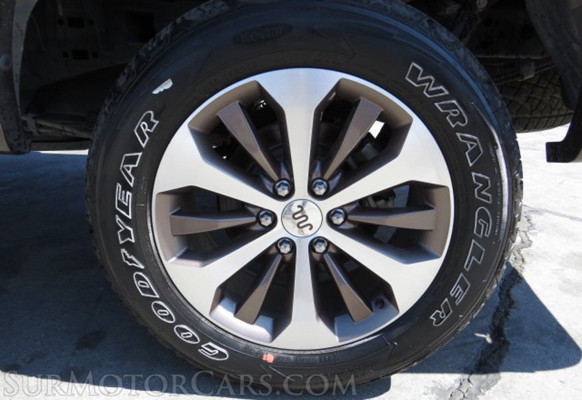 2017 Ford F-150 - Image 24