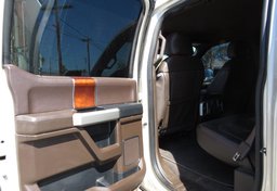 2017 Ford F-150 - Image 28