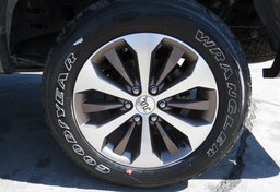 2017 Ford F-150 - Image 24