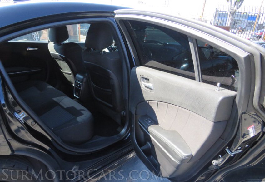 2020 Dodge Charger - Image 24