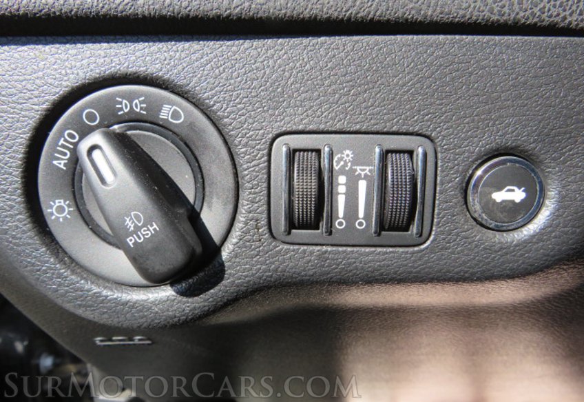 2020 Dodge Charger - Image 44