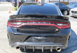 2020 Dodge Charger - Image 11