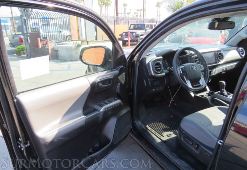 2022 Toyota Tacoma - Image 18