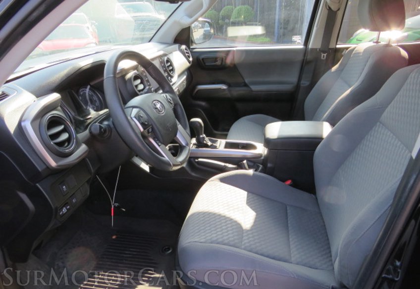 2022 Toyota Tacoma - Image 24