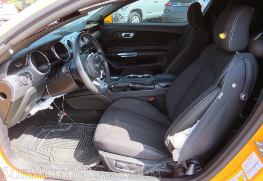 2019 Ford Mustang - Image 26