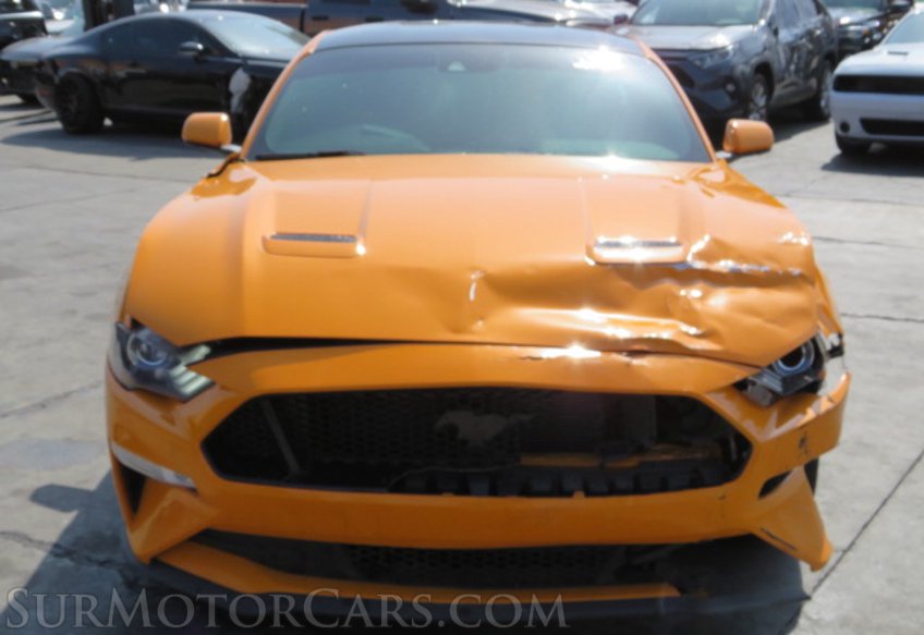 2019 Ford Mustang - Image 16