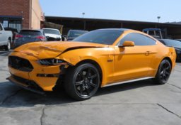 2019 Ford Mustang - Image 4