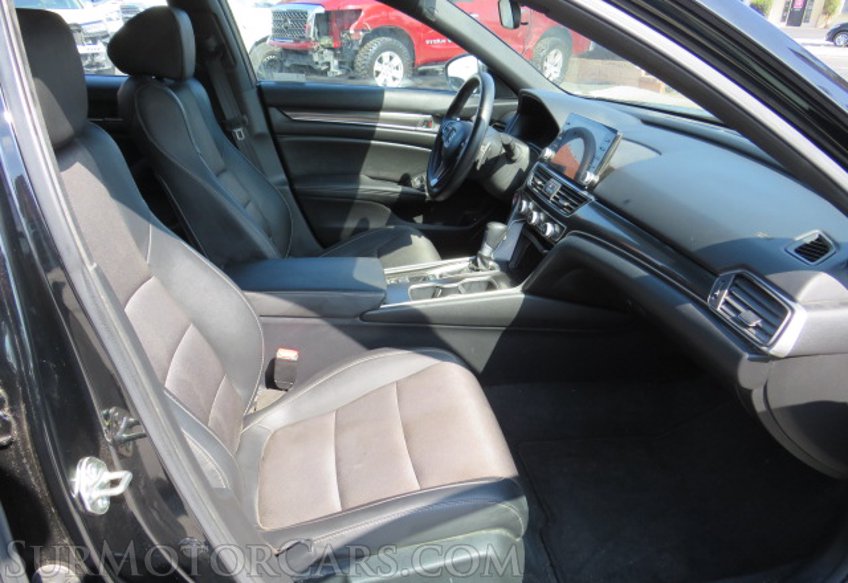 2020 Honda Accord Sedan - Image 25