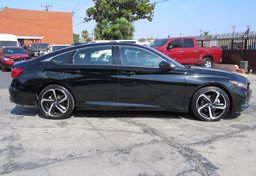 2020 Honda Accord Sedan - Image 11