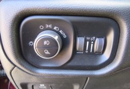 2019 Ram 1500 - Image 38