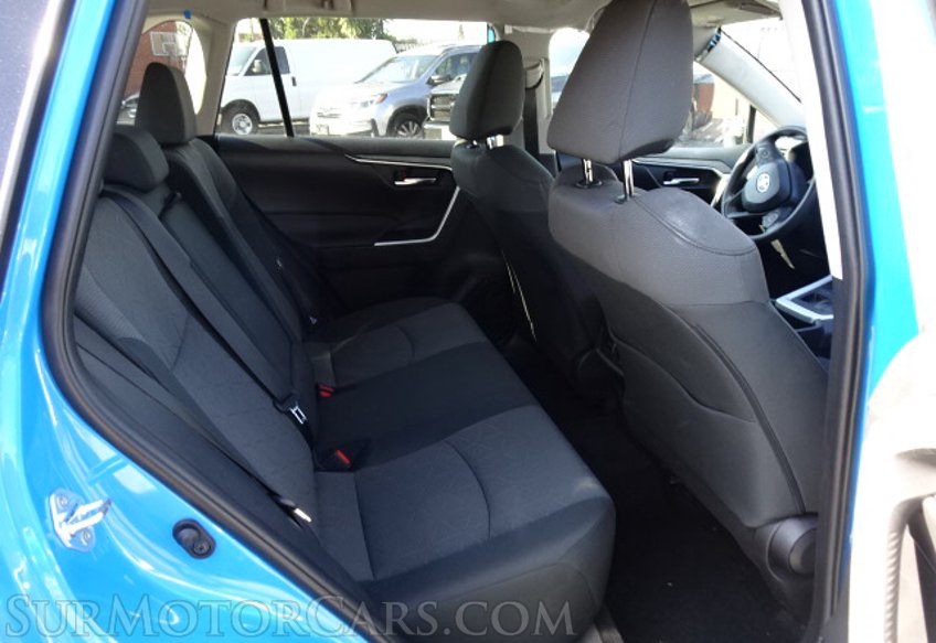 2021 Toyota RAV4 - Image 28