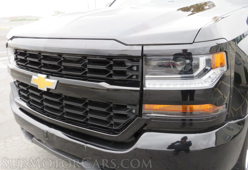 2017 Chevrolet Silverado 1500 - Image 18