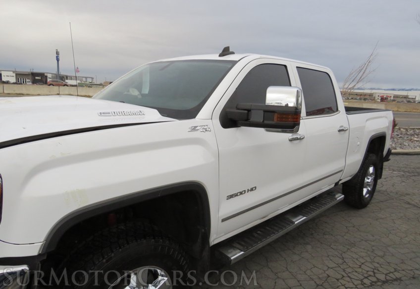 2018 GMC Sierra 3500HD - Image 13