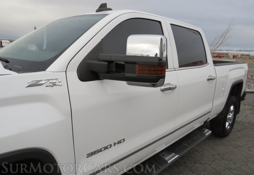 2018 GMC Sierra 3500HD - Image 12