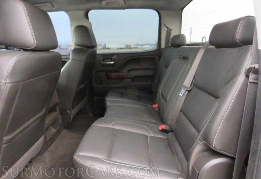 2018 GMC Sierra 3500HD - Image 31