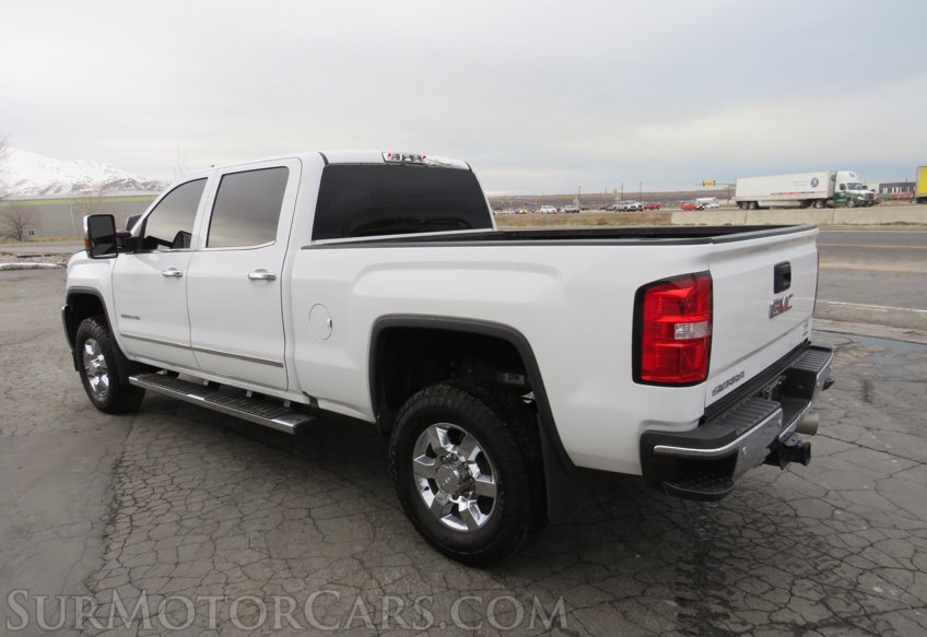 2018 GMC Sierra 3500HD - Image 6