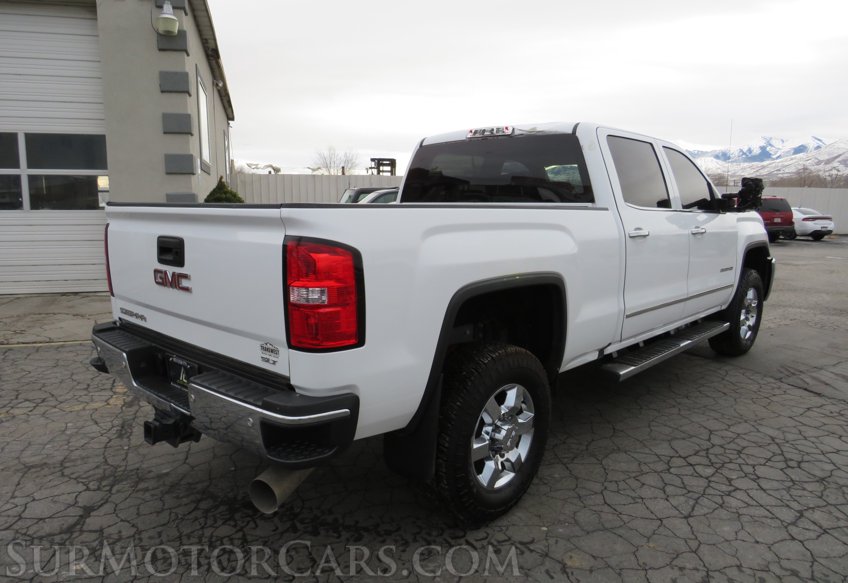2018 GMC Sierra 3500HD - Image 9