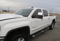 2018 GMC Sierra 3500HD - Image 13