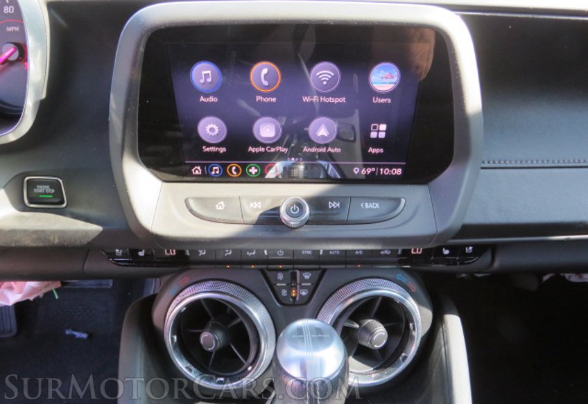 2020 Chevrolet Camaro - Image 32