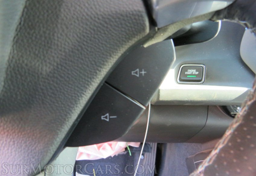 2020 Chevrolet Camaro - Image 38