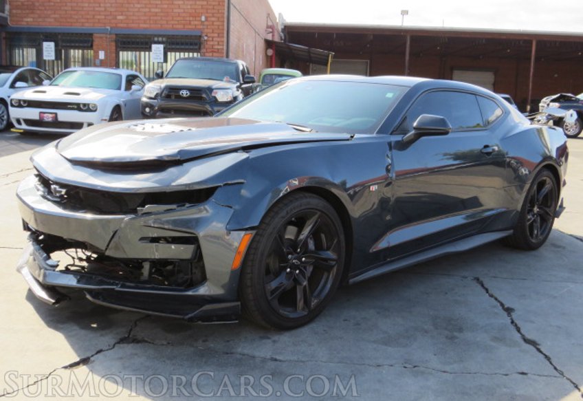 2020 Chevrolet Camaro - Image 4