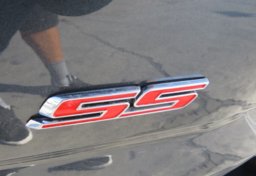 2020 Chevrolet Camaro - Image 18