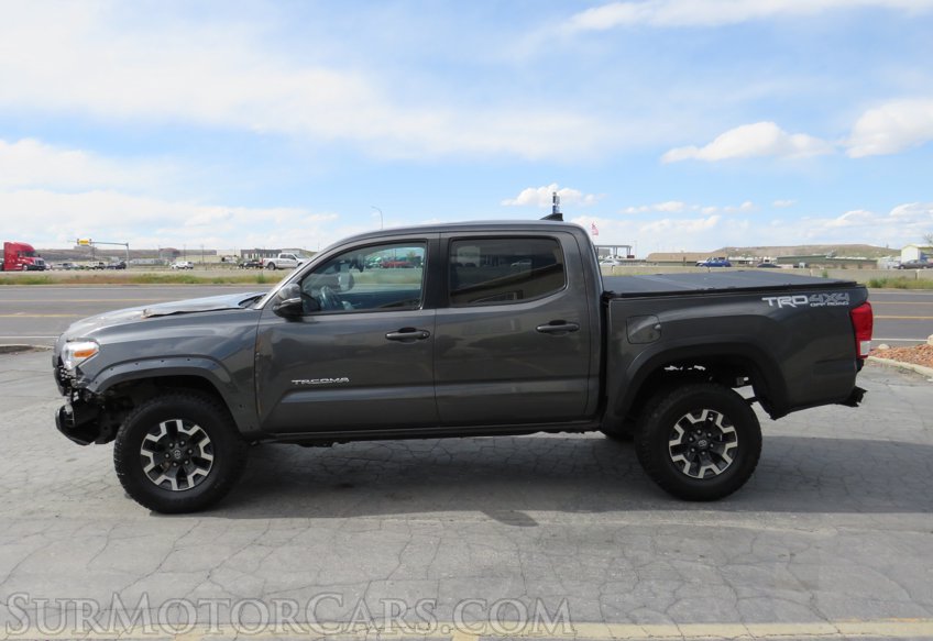 2016 Toyota Tacoma - Image 10