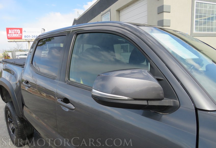 2016 Toyota Tacoma - Image 11