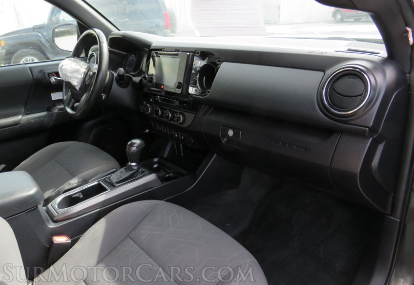 2016 Toyota Tacoma - Image 22