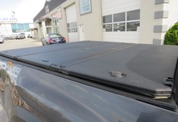 2016 Toyota Tacoma - Image 19