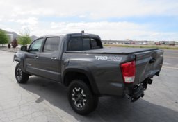 2016 Toyota Tacoma - Image 6