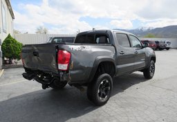 2016 Toyota Tacoma - Image 7