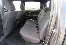 2016 Toyota Tacoma - Image 27