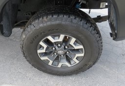 2016 Toyota Tacoma - Image 44