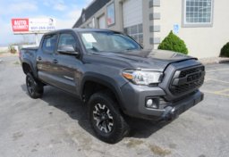 2016 Toyota Tacoma - Image 3